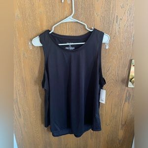 Brand new with tag. Never worn.